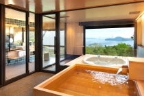 ≪お部屋:洋奏(ようそう)宿泊≫【金山駅南口発】〔遊山〕*1泊4食付*『7万坪の敷地に僅か9室のラグジュアリーホテルと大塚国際美術館・人形浄瑠璃』3